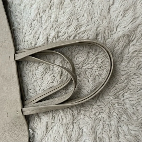 Cuyana Classic Easy Tote - Beige